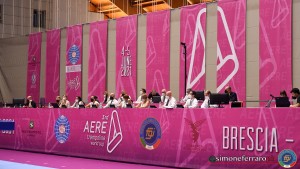 gluckstein jeffrey usa foto simone ferraro sfa 8126 copia